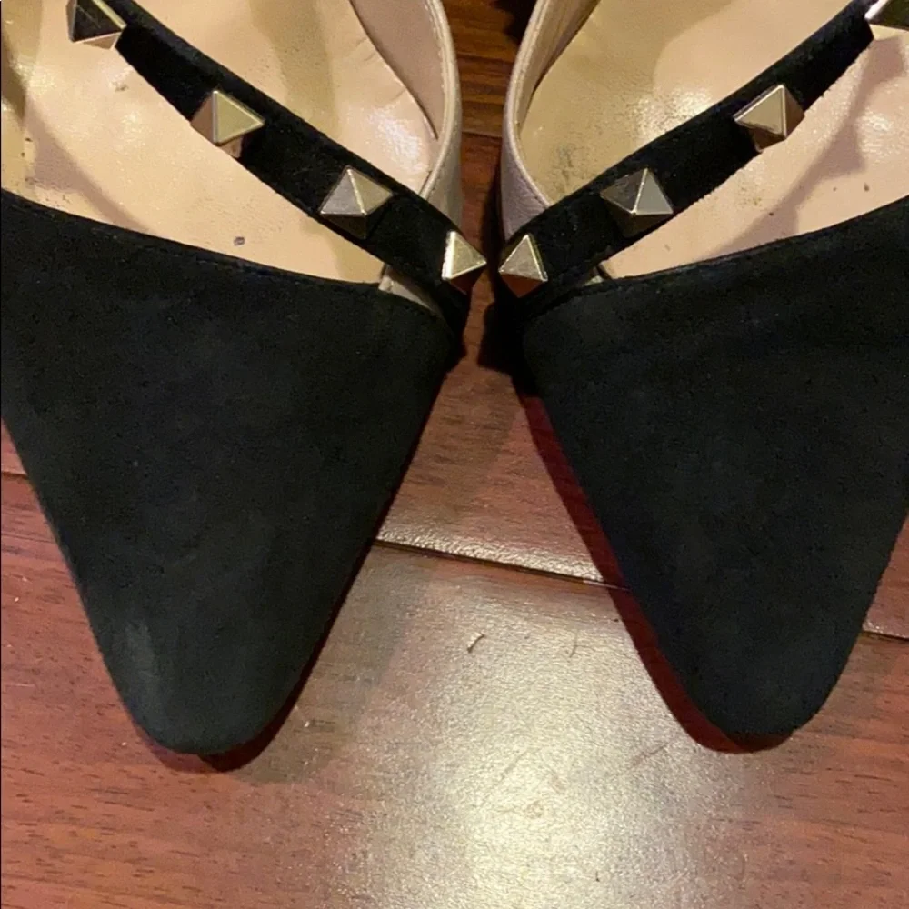 Valentino Black Suede Rockstud Pointed-Toe Heel - Picture 5 of 8
